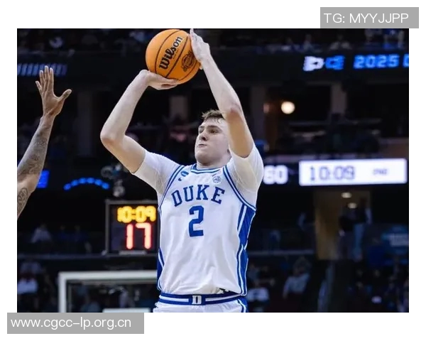 弗拉格感受球迷热情期待继续展现精彩表现回馈支持