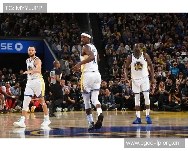 科尔透露库里巴特勒追梦季前赛首战预计出场15分钟明天将进行对抗训练