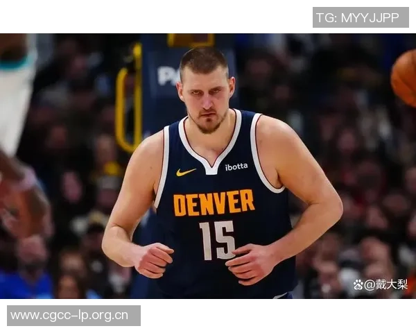 约基奇空砍三双表现惊艳24投10中贡献29分20篮板13助攻